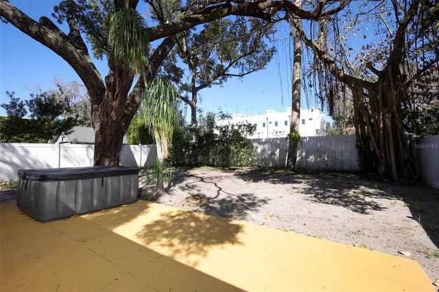 1001 E JEFFERSON STREET, Orlando, FL 32801