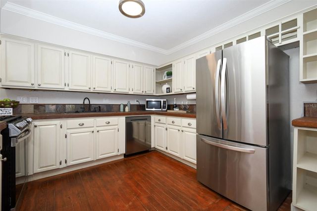 1001 E JEFFERSON STREET, Orlando, FL 32801