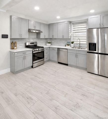 203 WASHINGTON Avenue, Cedarhurst, NY 11516