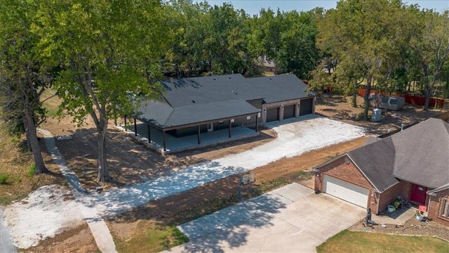 1170 Viney Grove Road, Prairie Grove, AR 72753