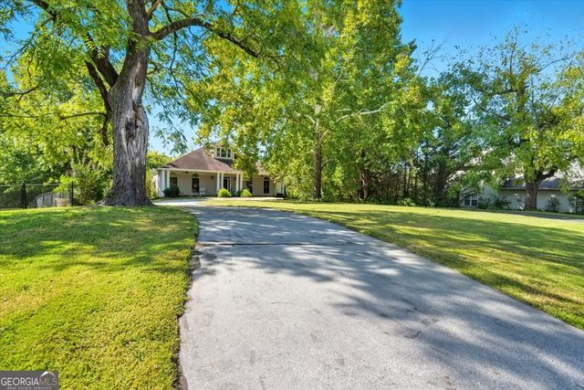 110 Hardwood Ridge Drive, Adairsville, GA 30103