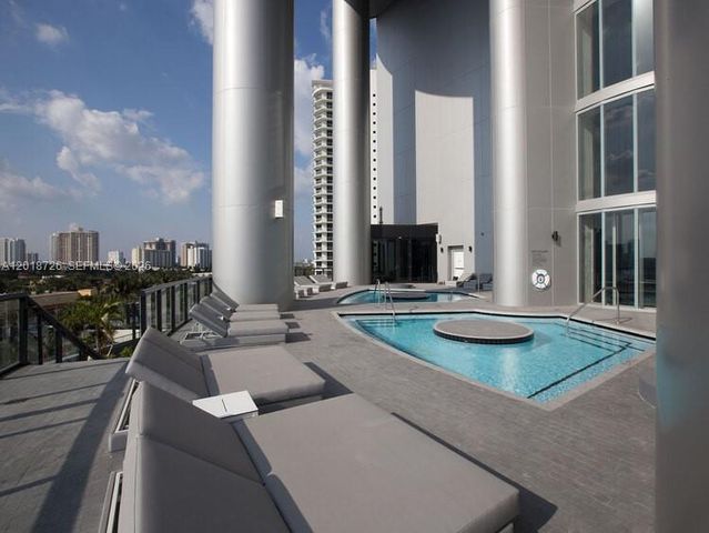 18555 Collins Avenue 3705, Sunny Isles Beach, FL 33160