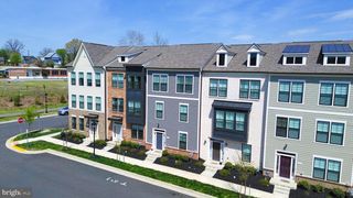 117 BEATSON ST, Fredericksburg, VA 22401