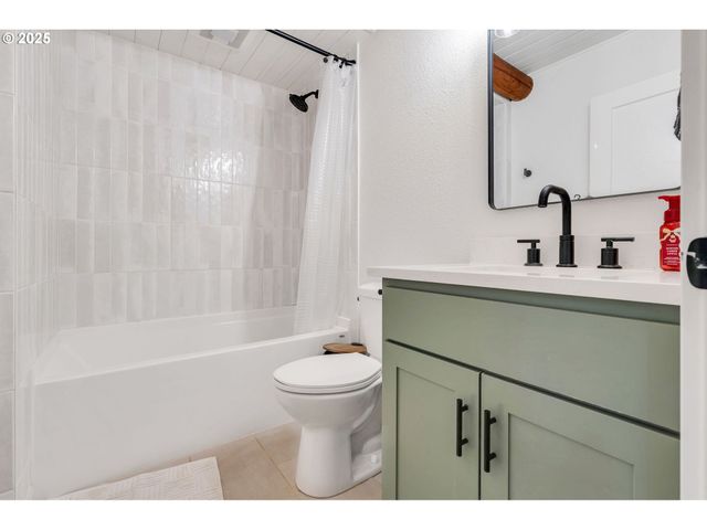 3671 JOHNS Pl, Salem, OR 97301