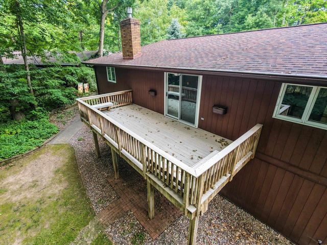2450 HILLSIDE LANE, Green Bay, WI 54302