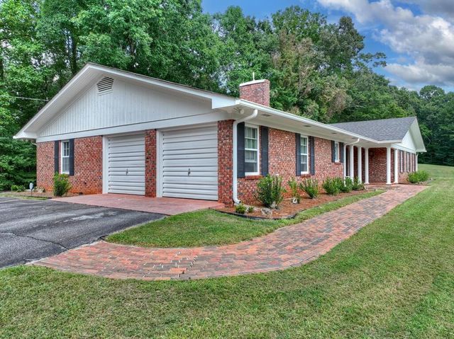 167 Vista Drive, Ellijay, GA 30540