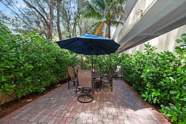 3540 S Ocean Boulevard 612, South Palm Beach, FL 33480