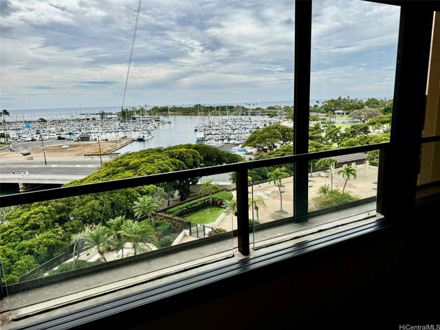 1650 Ala Moana Boulevard 911, Honolulu, HI 96815