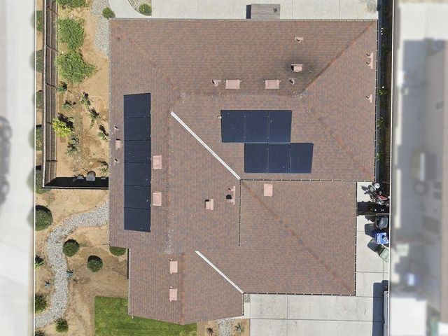 1799 Florence Avenue, Dinuba, CA 93618