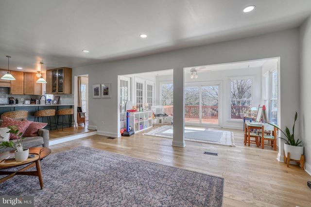 14235 MASTERPIECE LN, North Potomac, MD 20878