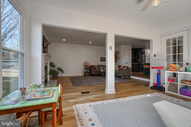 14235 MASTERPIECE LN, North Potomac, MD 20878