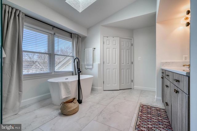 14235 MASTERPIECE LN, North Potomac, MD 20878