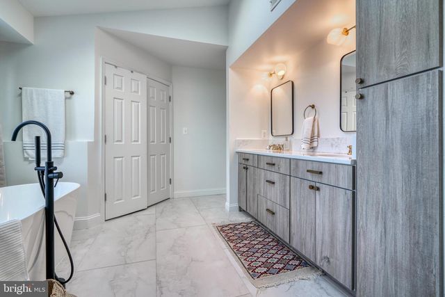 14235 MASTERPIECE LN, North Potomac, MD 20878