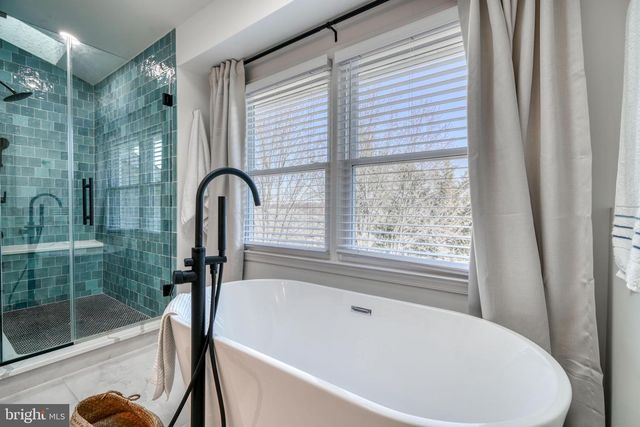 14235 MASTERPIECE LN, North Potomac, MD 20878