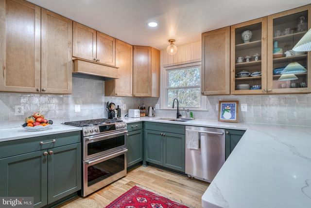 14235 MASTERPIECE LN, North Potomac, MD 20878