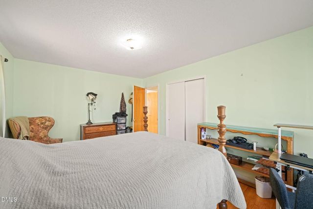 2802 Glover Road, Durham, NC 27703