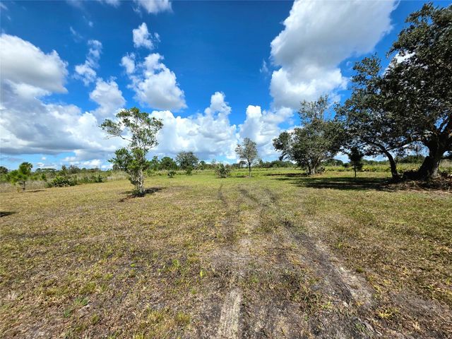 17019 NW 296th Street, Okeechobee, FL 34972