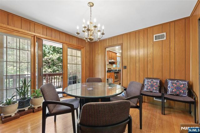 12 Beverly Road, Englewood Cliffs, NJ 07632