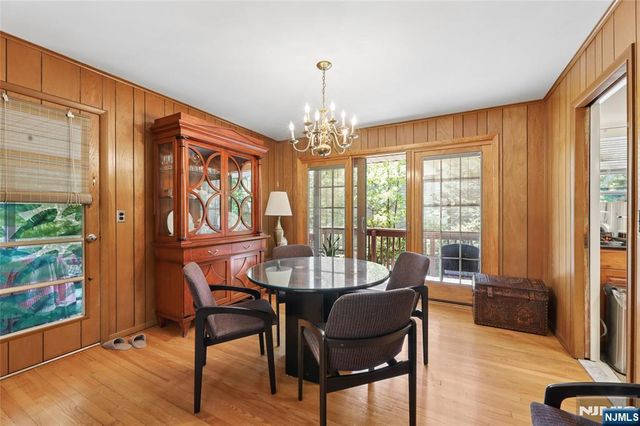 12 Beverly Road, Englewood Cliffs, NJ 07632