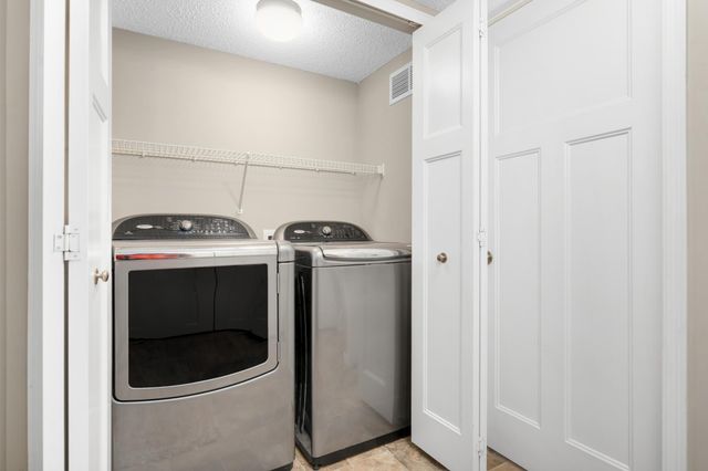 8405 Norwood Lane N, Maple Grove, MN 55369