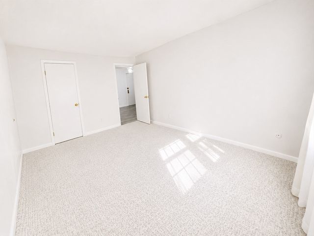 50 Danbury Dr 19, Methuen, MA 01844