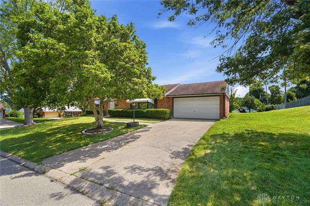 3200 Chandler Court, Kettering, OH 45420