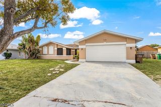 920 SE 21st ST, Cape Coral, FL 33990