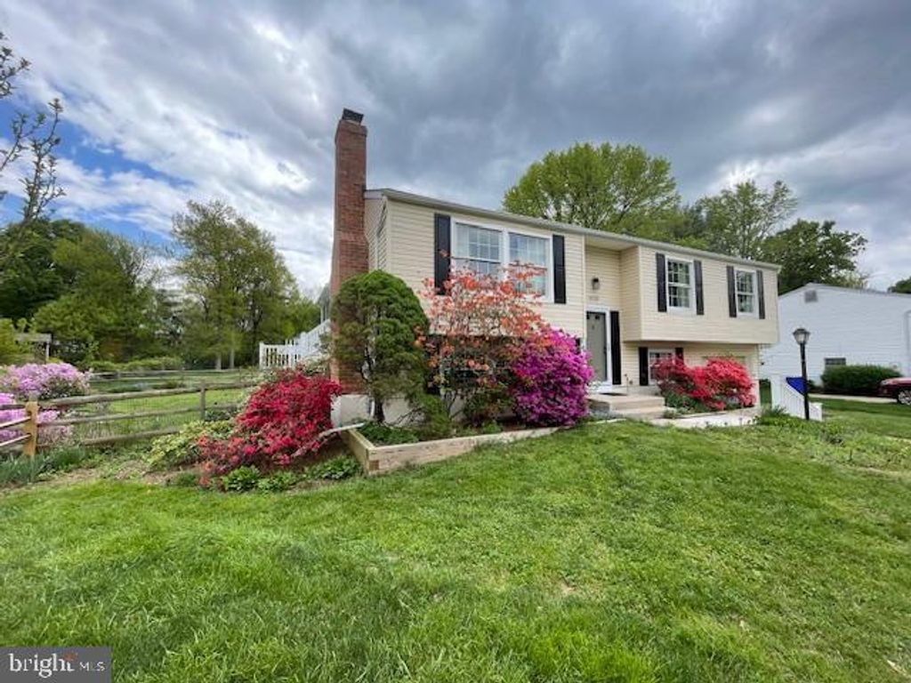 Image 1 of property listing at 6428 ELFFOLK TER, Columbia, MD 21045
