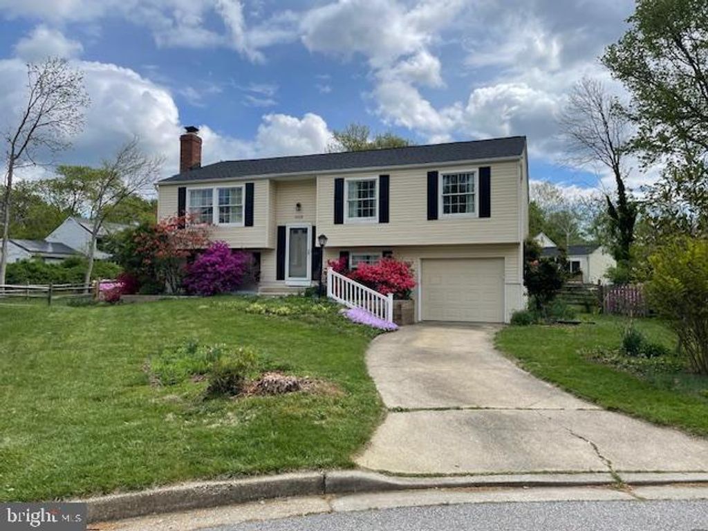 Image 2 of property listing at 6428 ELFFOLK TER, Columbia, MD 21045