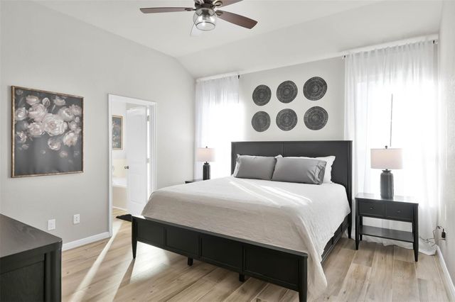 9466 E Woodmark, Conroe, TX 77304