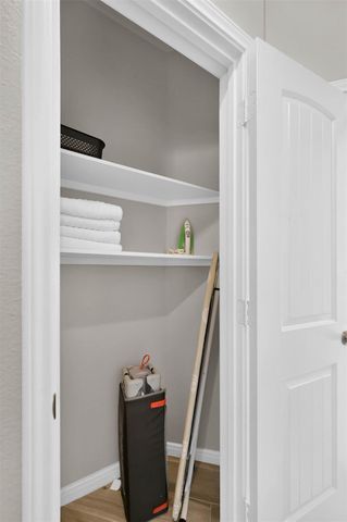 9466 E Woodmark, Conroe, TX 77304