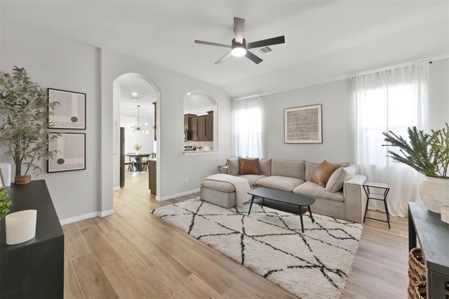 9466 E Woodmark, Conroe, TX 77304