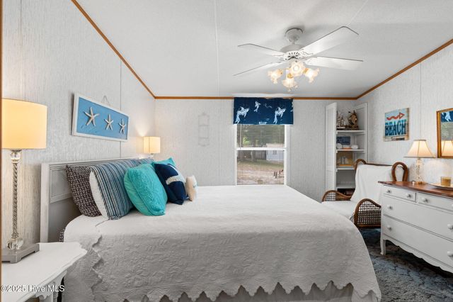 7203 Banner Street SW, Ocean Isle Beach, NC 28469