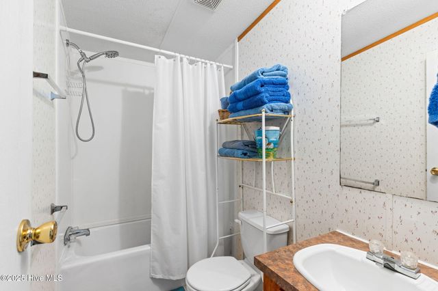 7203 Banner Street SW, Ocean Isle Beach, NC 28469