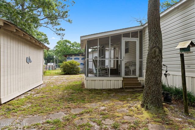 7203 Banner Street SW, Ocean Isle Beach, NC 28469