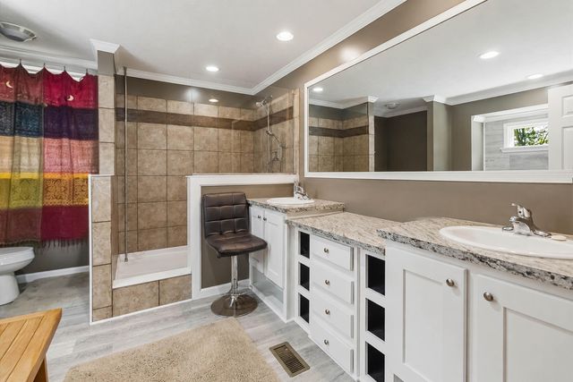 3163 White Oak Road, London, KY 40741