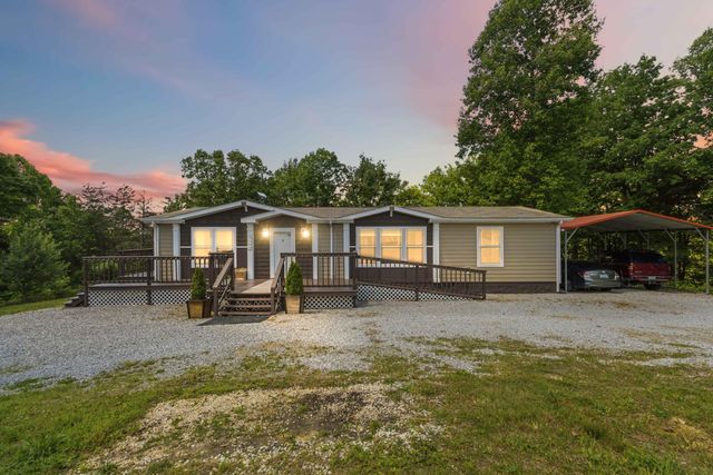 3163 White Oak Road, London, KY 40741