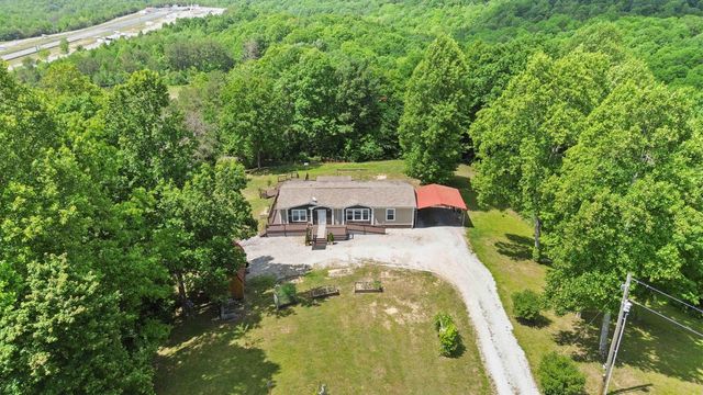 3163 White Oak Road, London, KY 40741