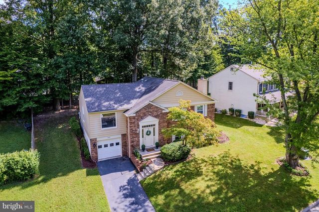 9718 LOCH LINDEN CT, Fairfax, VA 22032