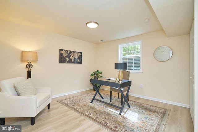 9718 LOCH LINDEN CT, Fairfax, VA 22032