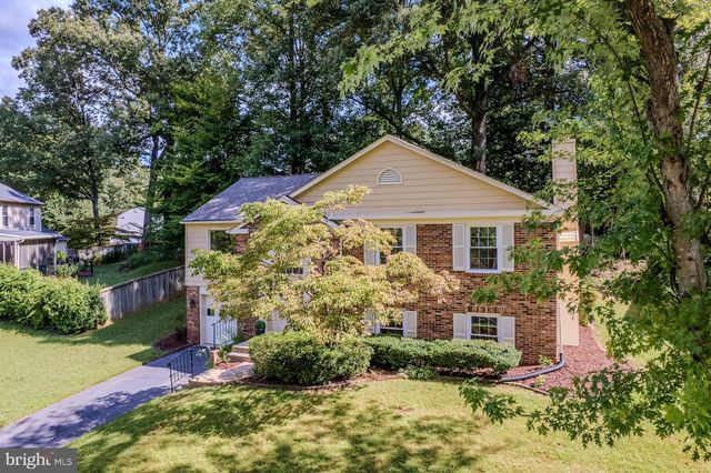 9718 LOCH LINDEN CT, Fairfax, VA 22032