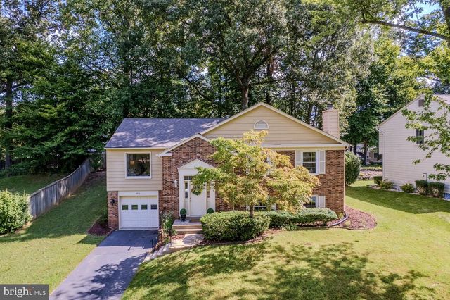 9718 LOCH LINDEN CT, Fairfax, VA 22032