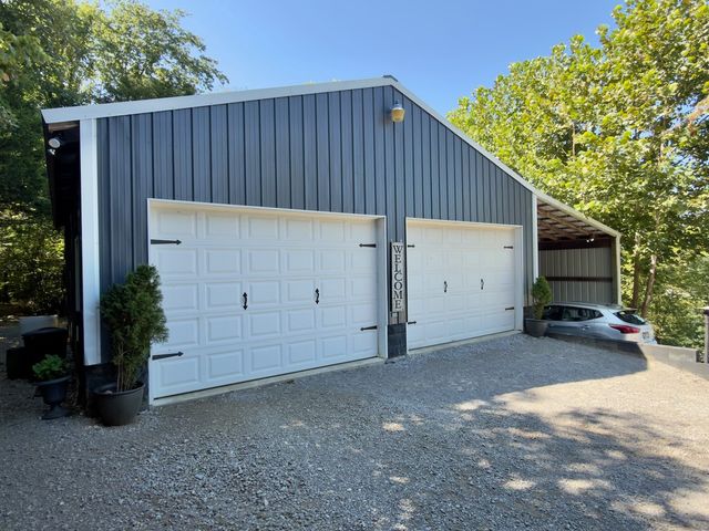 7474 Nashville Hwy, Dowelltown, TN 37059