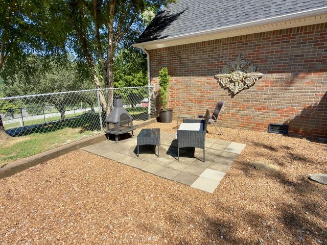 7474 Nashville Hwy, Dowelltown, TN 37059
