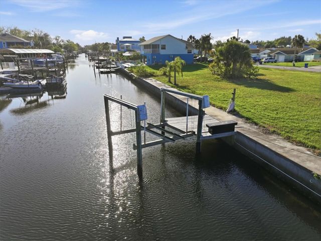 7435 HATTERAS DRIVE, Hudson, FL 34667