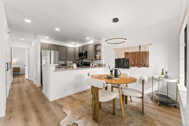 3546 Seahorn Cir, San Diego, CA 92130