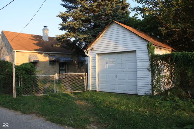 18 N Pershing Avenue, Indianapolis, IN 46222
