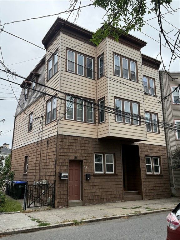 25 Kenyon Street, Providence, RI 02903