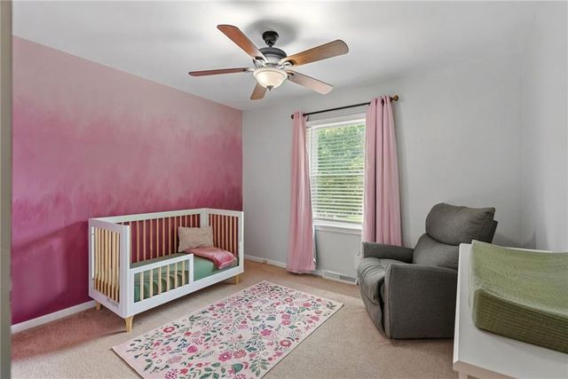 9627 Windsor Street, Overland Park, KS 66206