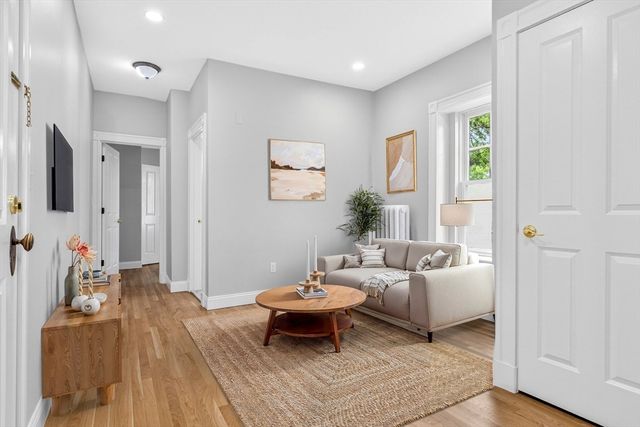 55 Magazine St. 18, Cambridge, MA 02139